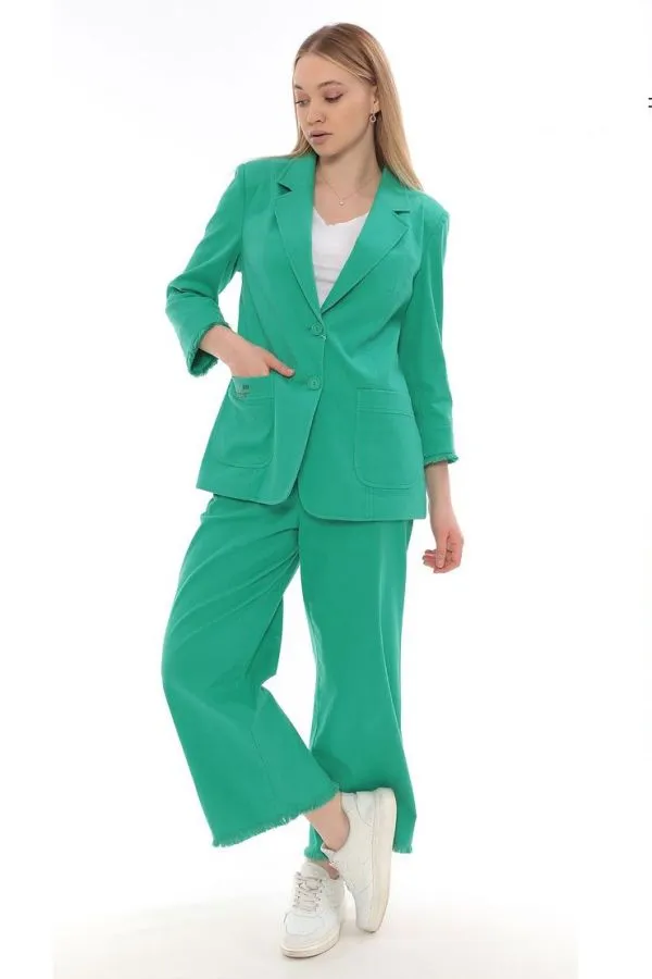 пиджак т268-41023_139_1 benetton 
т268-41023_139_1 benetton
