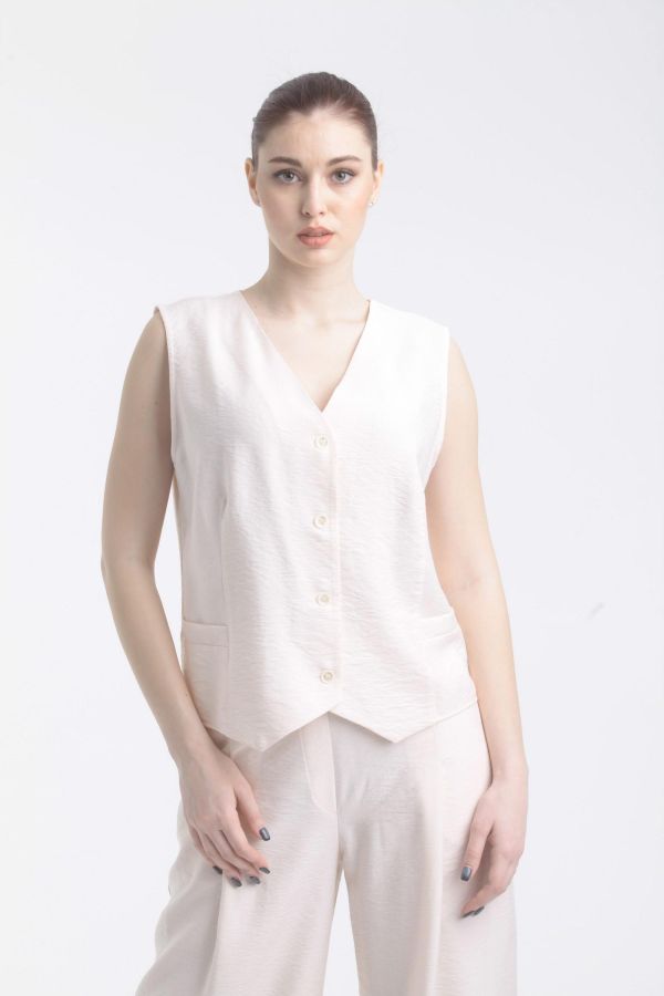 Жилет Л538 текстиль Вивьен кремовый 
Л538 текстиль Вивьен кремовый