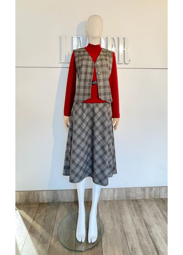 Юбка Л519 костюмная ткань Оксфорд 
Л519 костюмная ткань Оксфорд