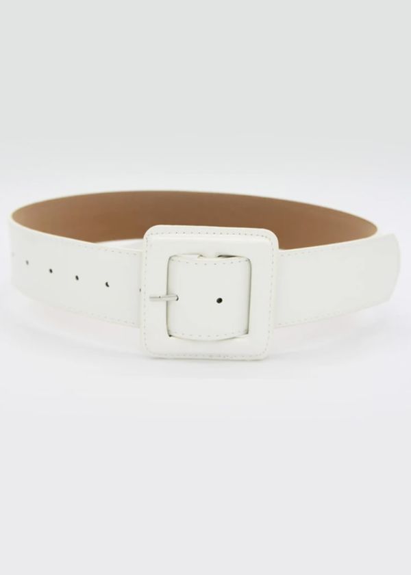 Ремень А3020 белый 
А3020 белый