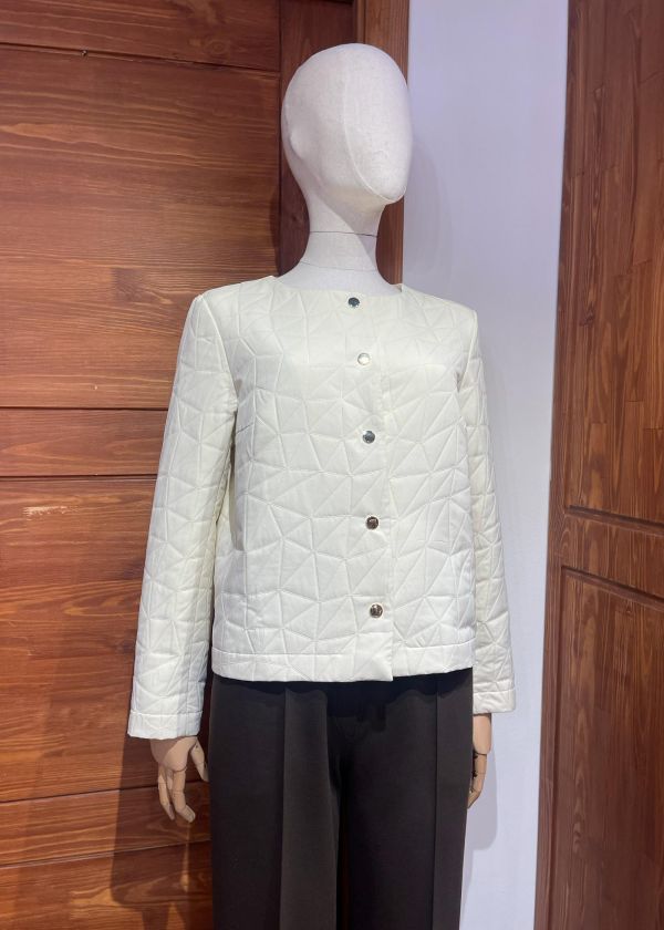 Жакет Л592 ткань курточная стёганка ваниль 
Л592 ткань курточная стёганка ваниль