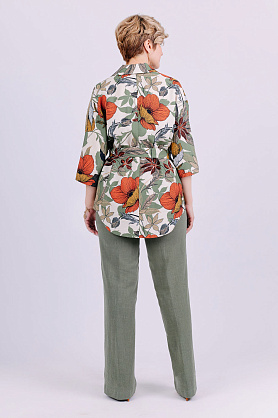 костюм К2472-142 цветы и зелень К2472-142 цветы и зелень