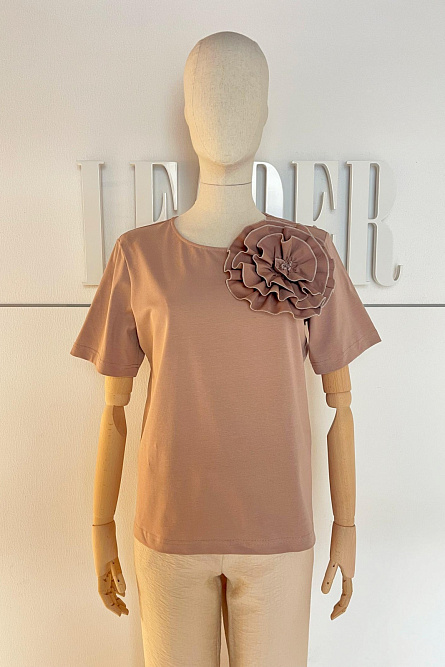 Футболка Л916 хлопок какао, цветок  Tropic