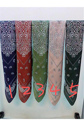 платок пп035 (70/70) в большом ассортименте пп035 (70/70) в большом ассортименте