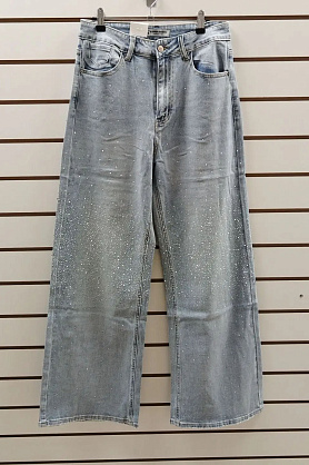 Джинсы дж58138 голубой стразы ZV
дж58138 голубой стразы