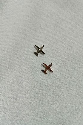 брошь ц784 самолётик сталь
ц784 самолётик сталь